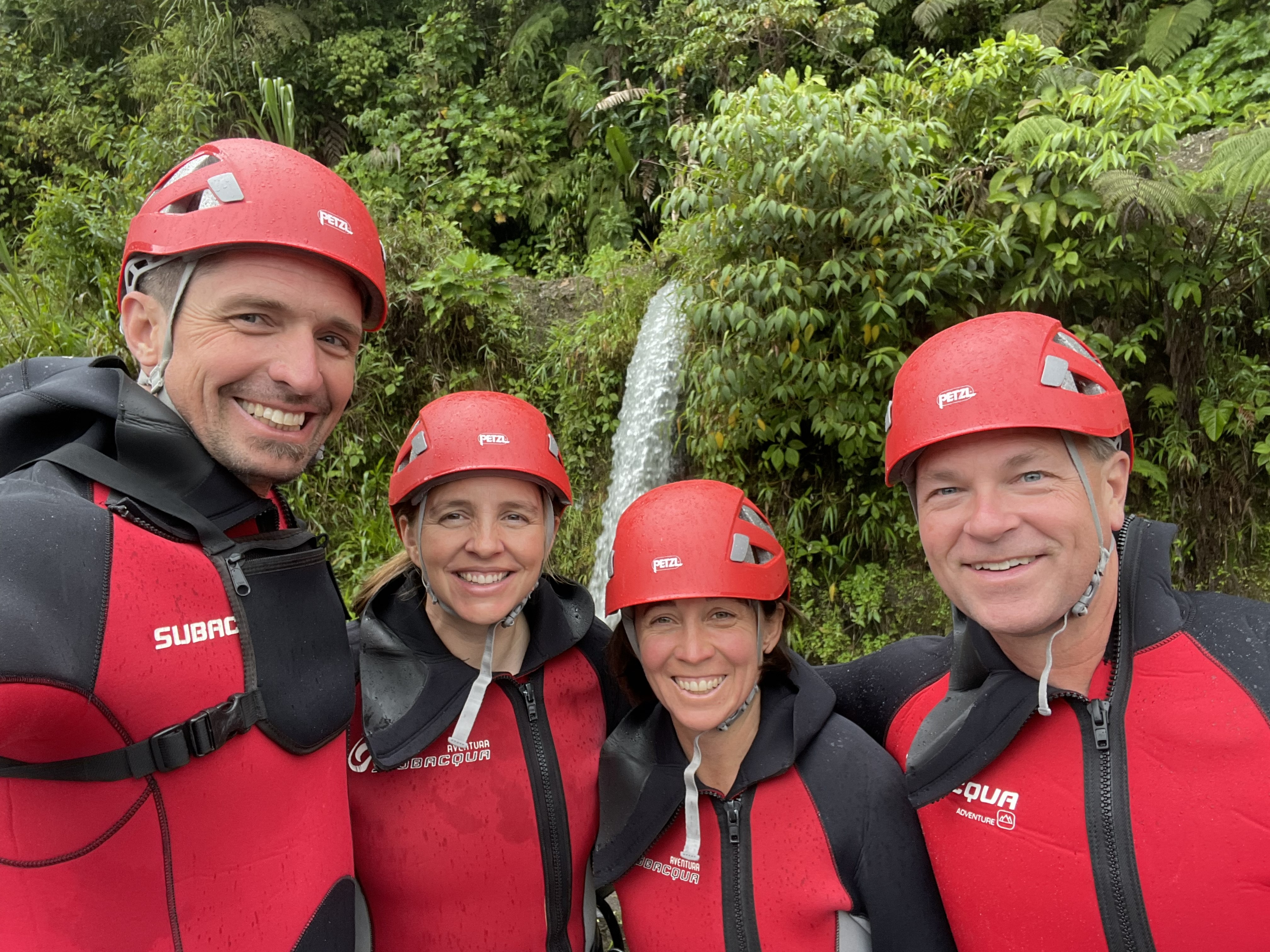 Two couples ready to descend the canyons of Ecuador