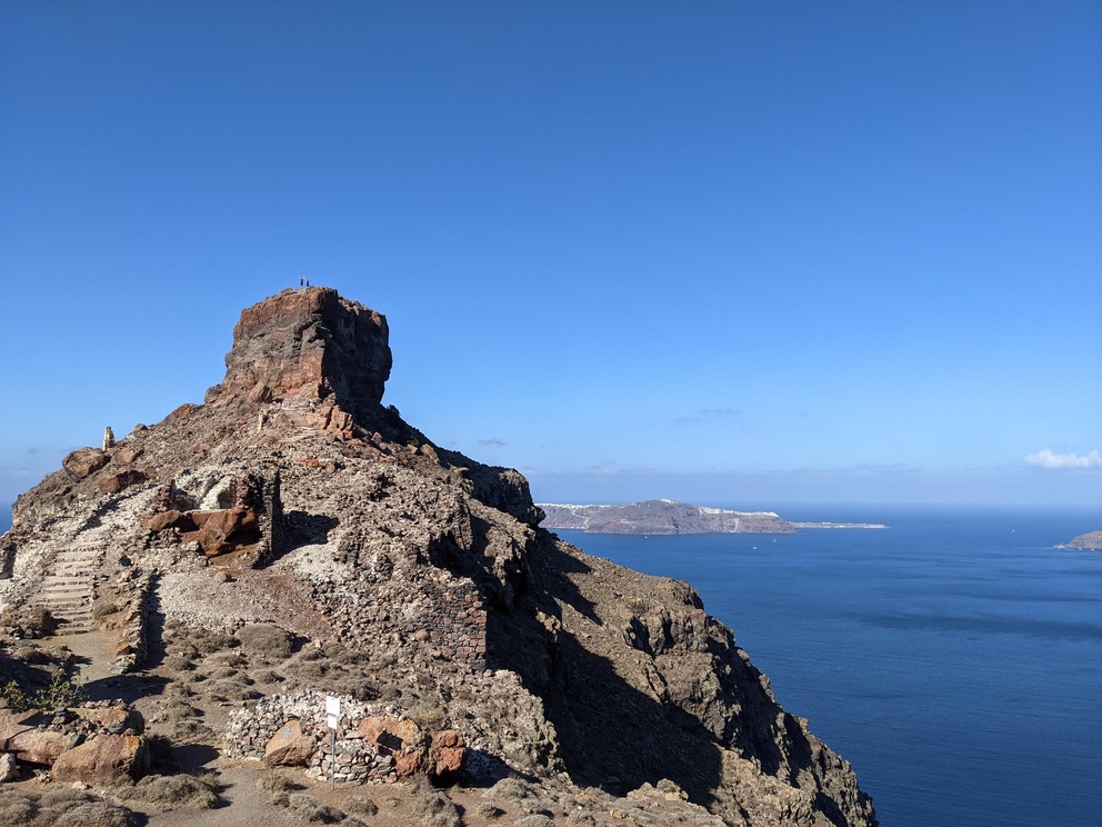 Sarkos Castle, Santorini